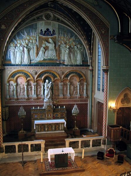 File:Chapelle de Jésus-Enfant, picture by the Diocèse de Paris.jpg